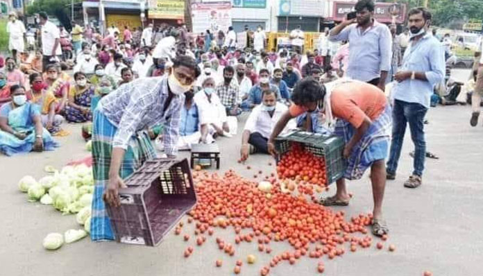 கழக கண்மணிகளின் அட்டூழியம் நடுதெருவிற்கு வந்த வியாபாரிகள்..!